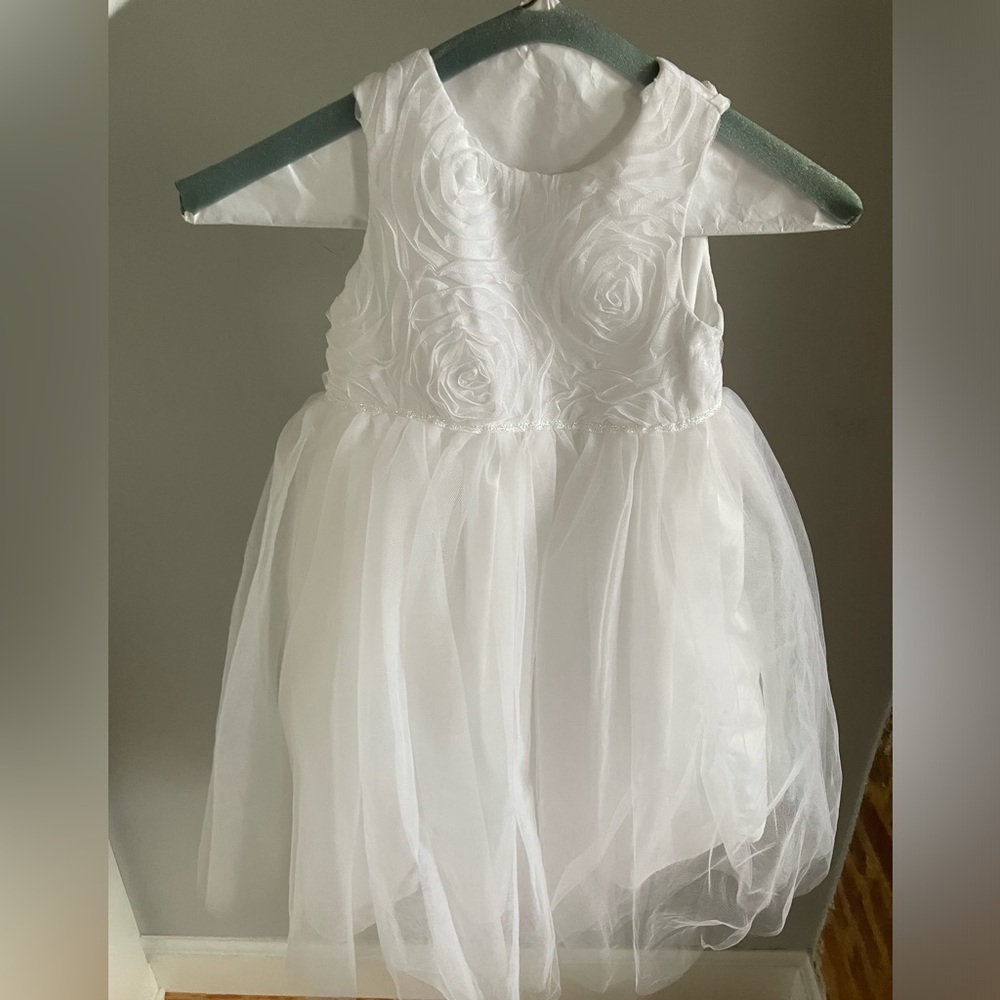 White Formal little girl dress